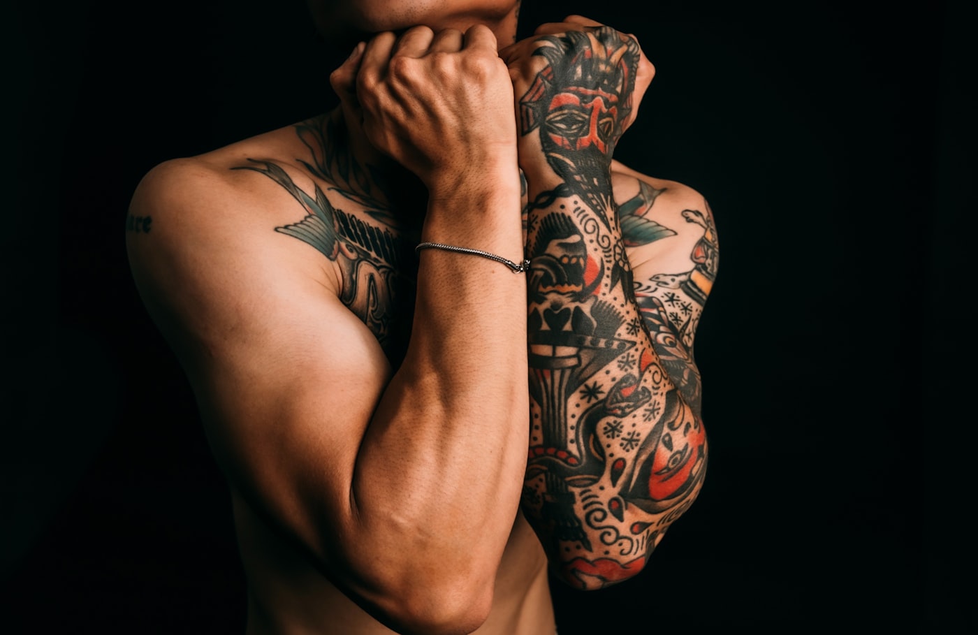 Traditional Idol Sleeve